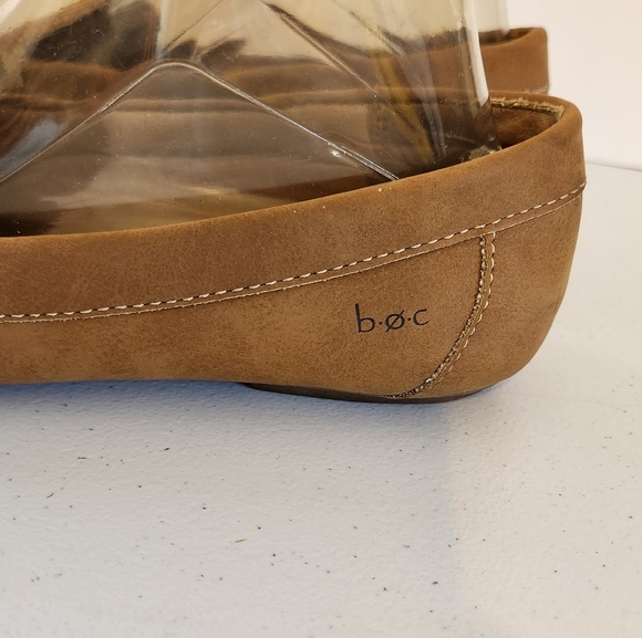 Born Boc Brown Faux Suede Slip On Shoes Flats Rubber Sole Moc Comfort Size 9 - Picture 5 of 7